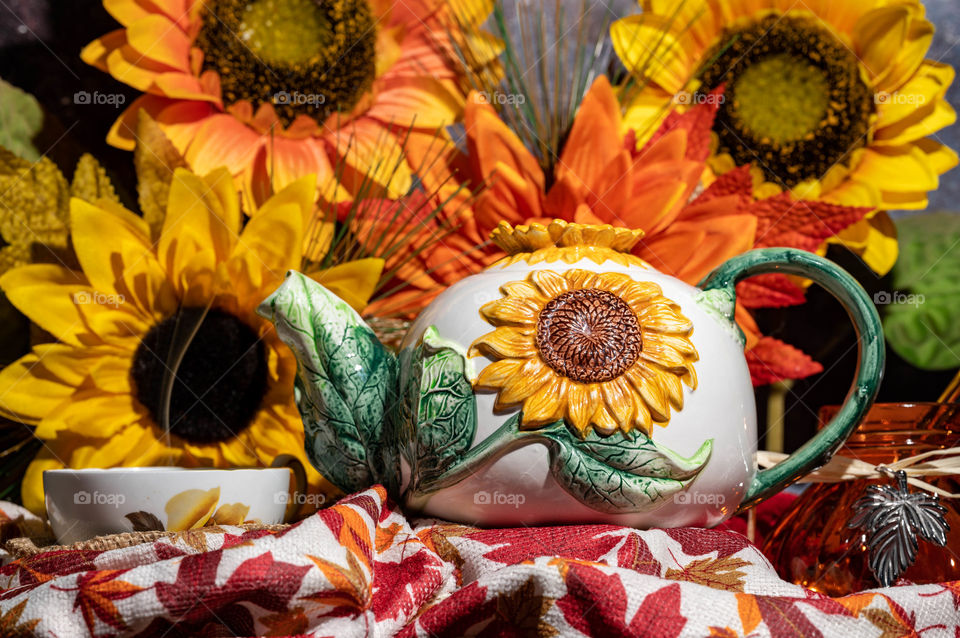 Sunflower Teapot