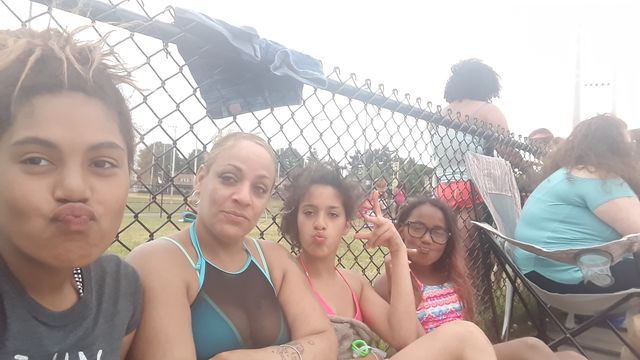https://www.gofundme.com/ease-the-burden-of-a-single-mom?teamInvite=ucjeUcoi08drXvhMbidUsFUhS3KTl1Jv8lwT4l5kRibQ7rYARY8jqqYIJqPJElCg