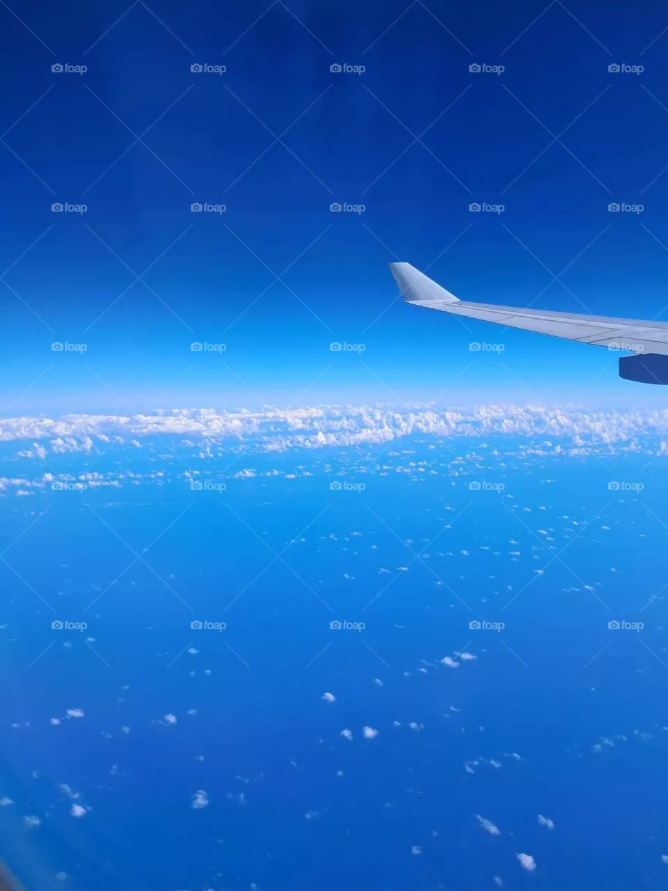 Cielo elevado;avión y el gran cielo 