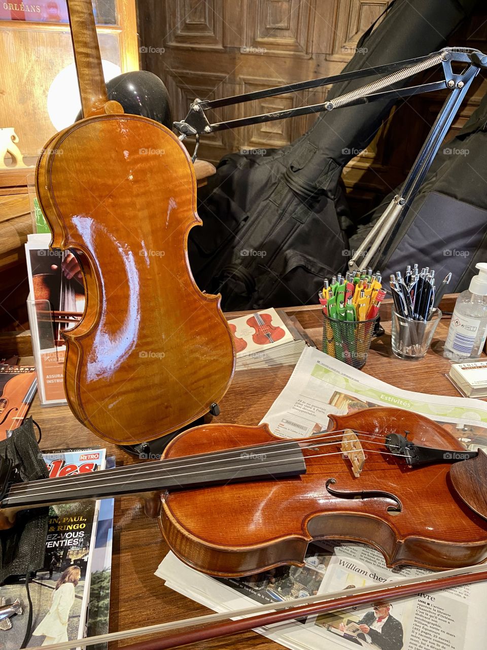 Office of a luthier