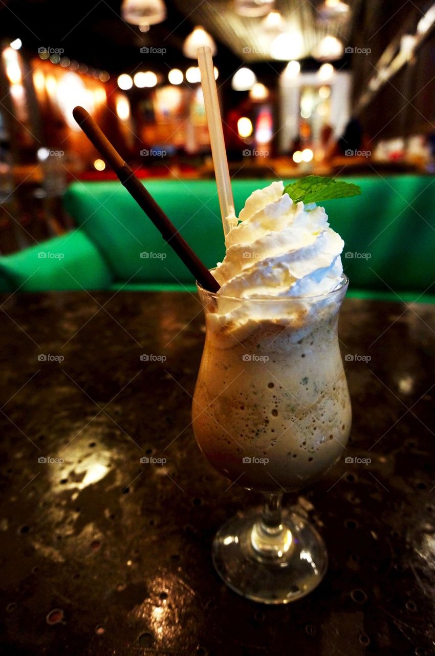 Mint chocolate drink