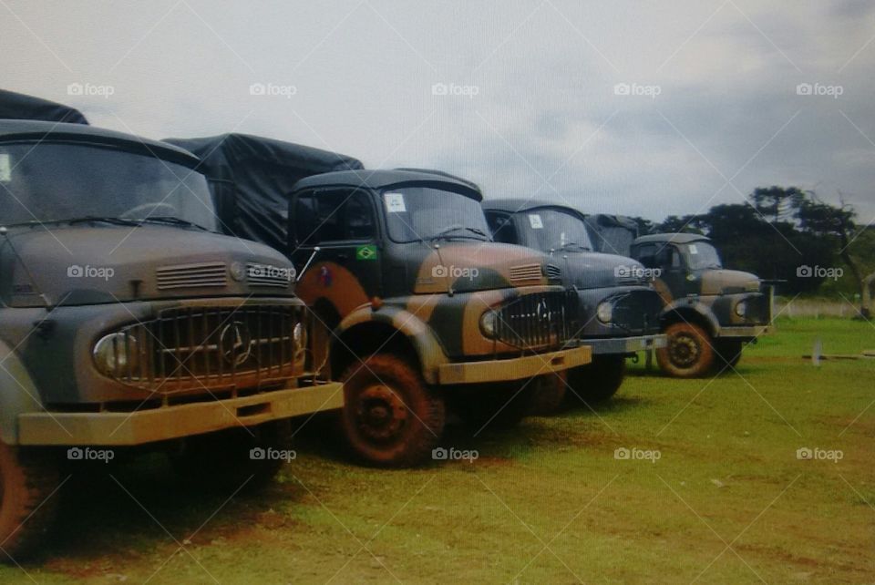 Caminhões do Exército Brasileiro, Curitiba, PR, BR