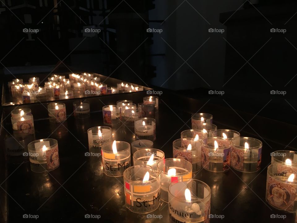 the candles that light the room