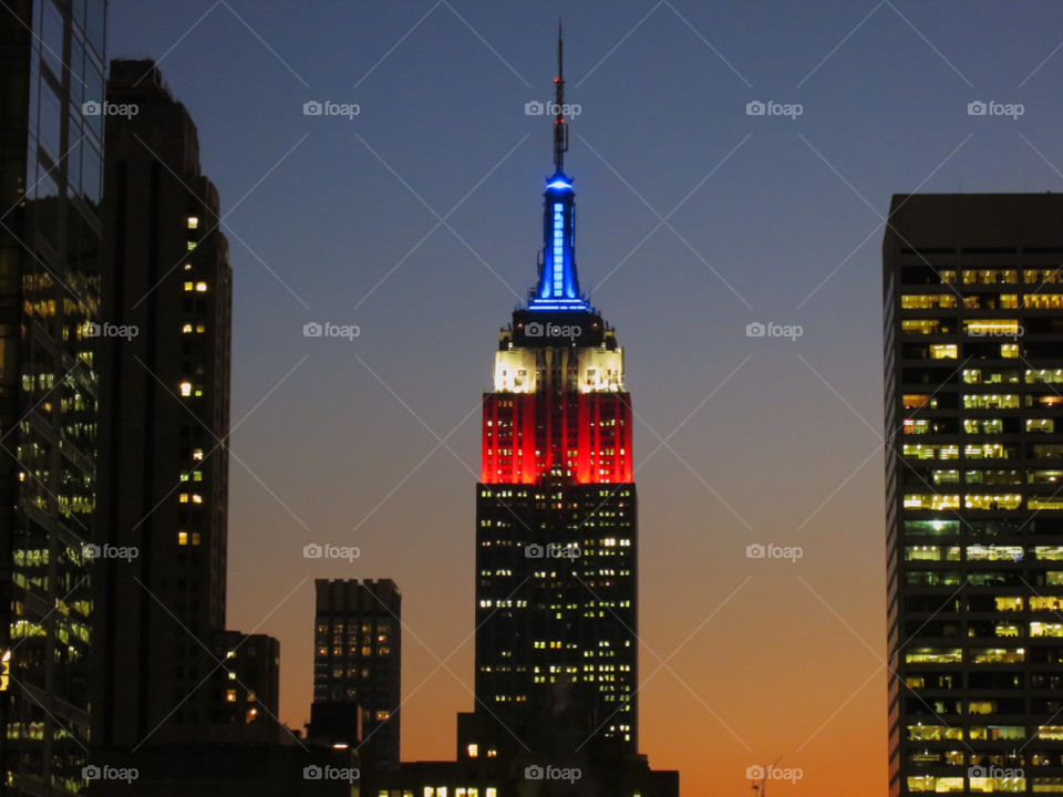 nyc blue red white by delvec