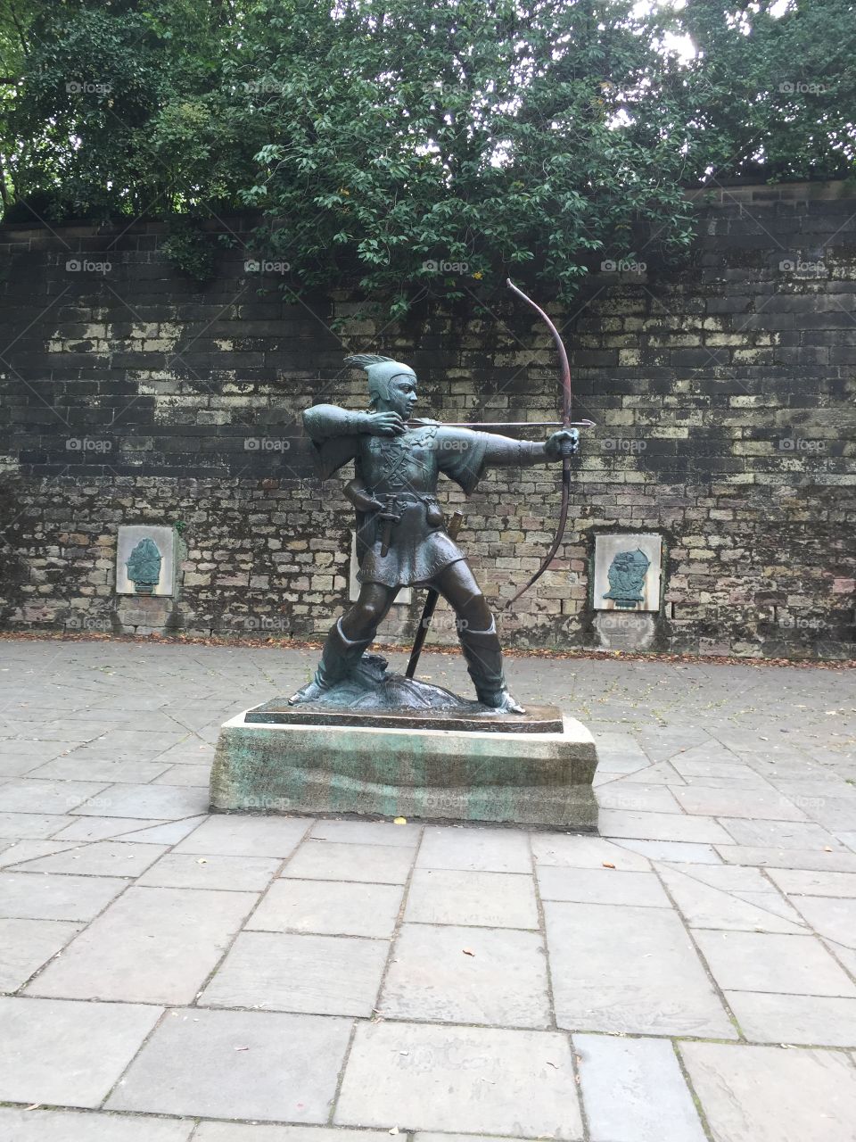 Robin Hood statue near lace market Nottingham 