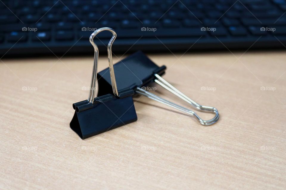 Paperclip tool, this tool is part of office and stationary equipment