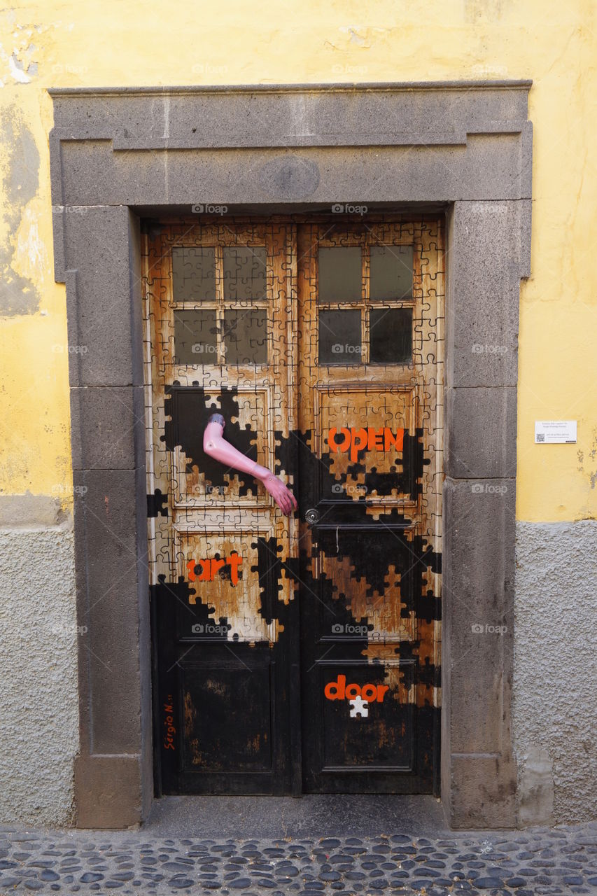 Decorated door 