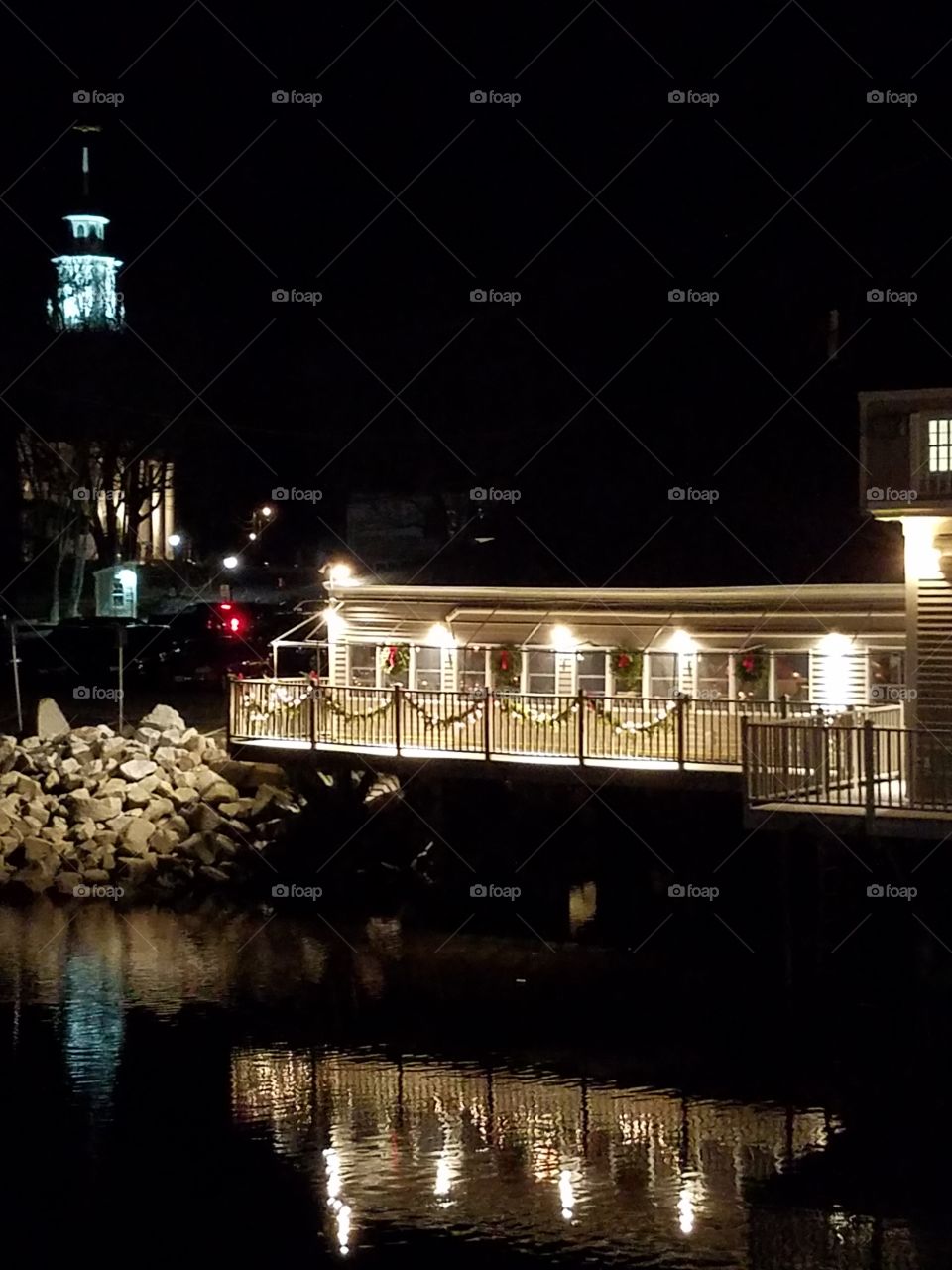 Sparkling Christmas reflections