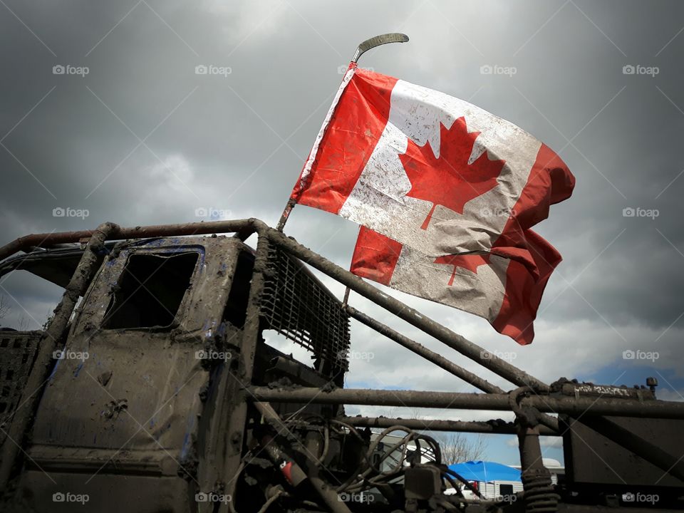 patriotic Canadian mudder