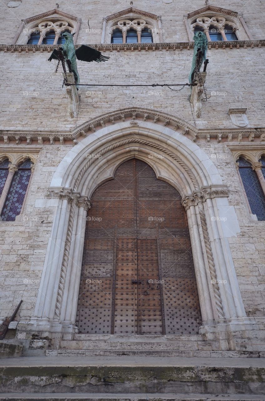 Palazzo dei Priori, gate front of Piazza IV Novembre, Perugia