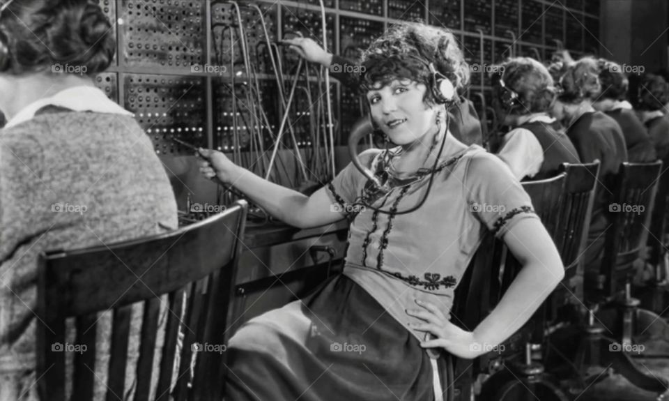 Mostra fotografica sui mestieri sui mestieri scomparsi. Centraliniste