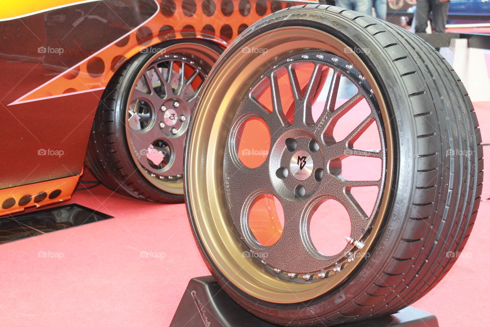Dunlop wheel