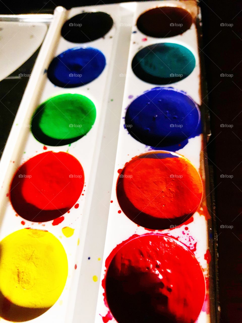 Bright colours. Perhaps I should become a painter)