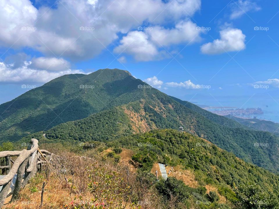 blue sky and white clouds