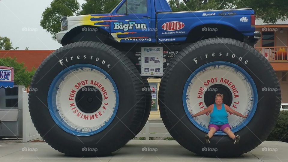 kissimmee Florida, Olde Town  Big Truck, Big Tires