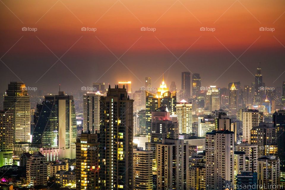 Bangkok By night . Bangkok skyline 