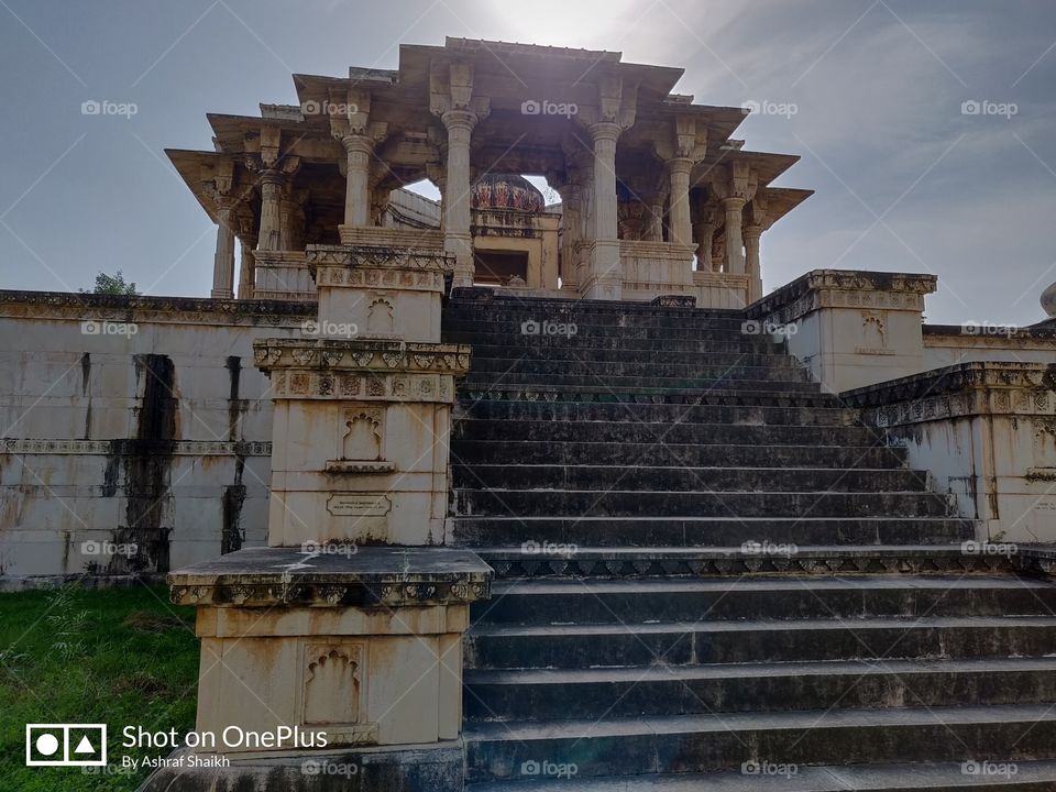 Udaipur Temple where Dhadak movie shooting took place