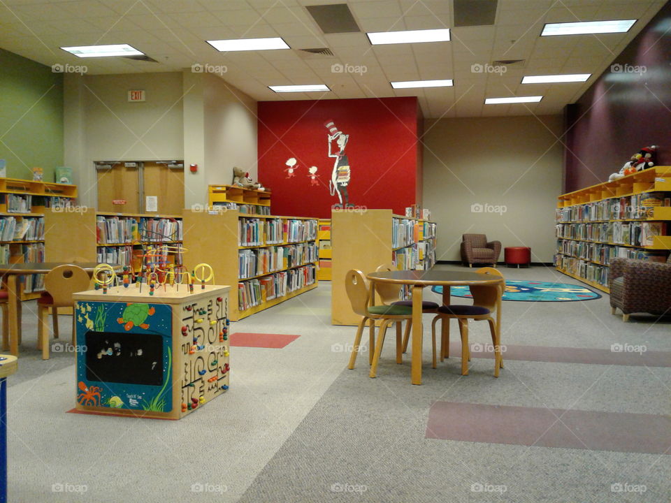 Furniture, Indoors, Room, Shelf, Table