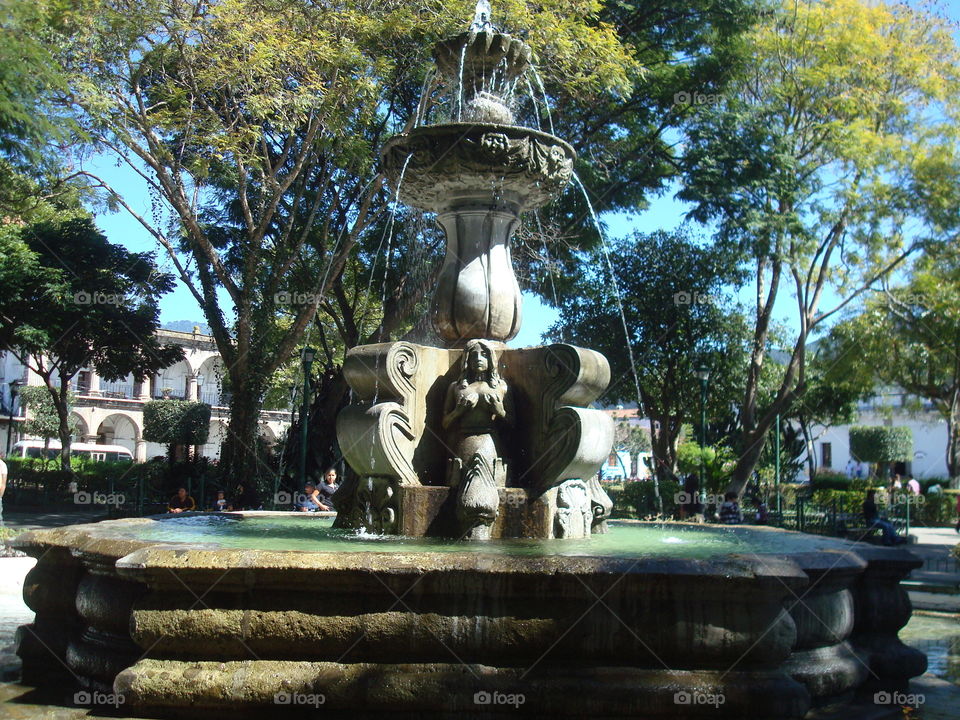 Fuente en Parque Antigua Guatemala