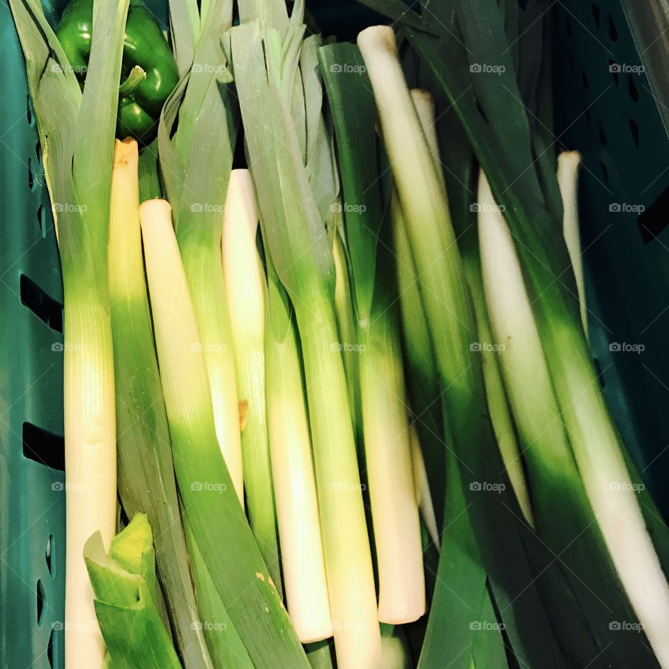 Veggie-cook-food-spring onions