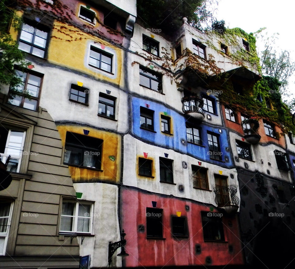 HUNDERTWASSERHAUS