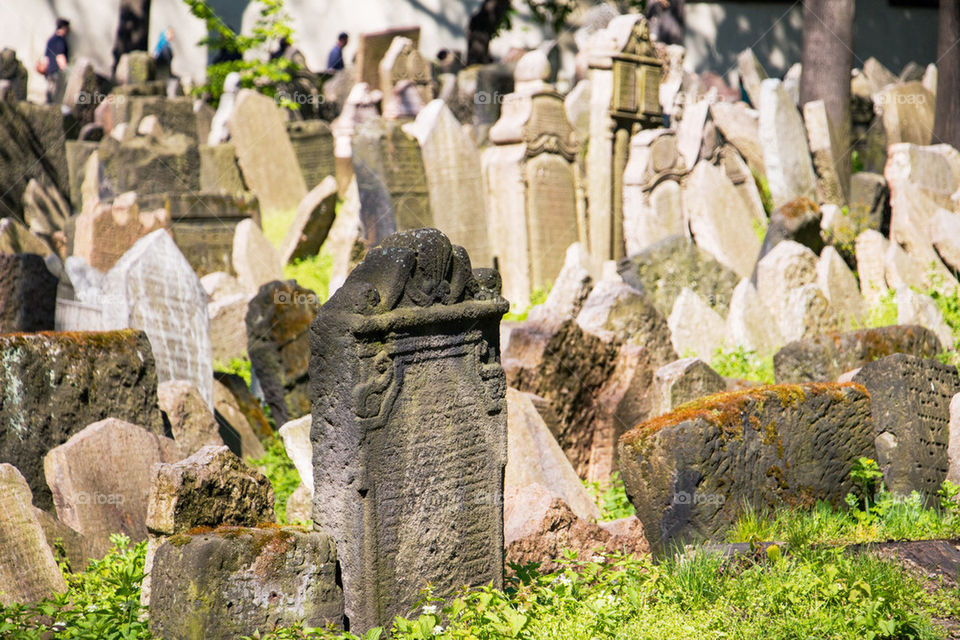 Prague jewish quarter old cemetery 