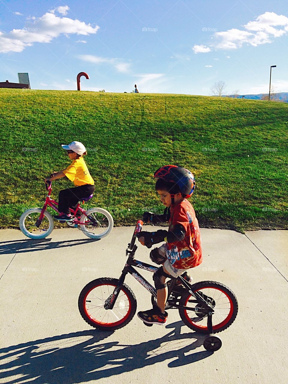 Kids. Cycling 