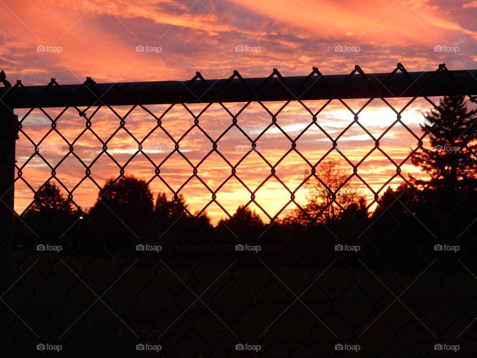 The Fences Other Side To Paradise!🔥😢