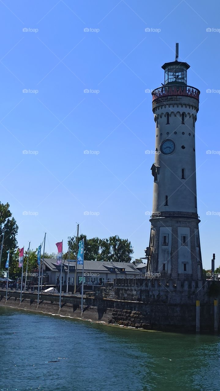 Lindau Hafeneinfahrt Leuchtturm