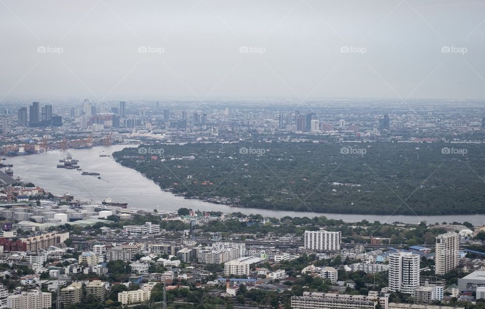 Chao Phraya is the largest river of Thailand , it pass through central city called Bangkok