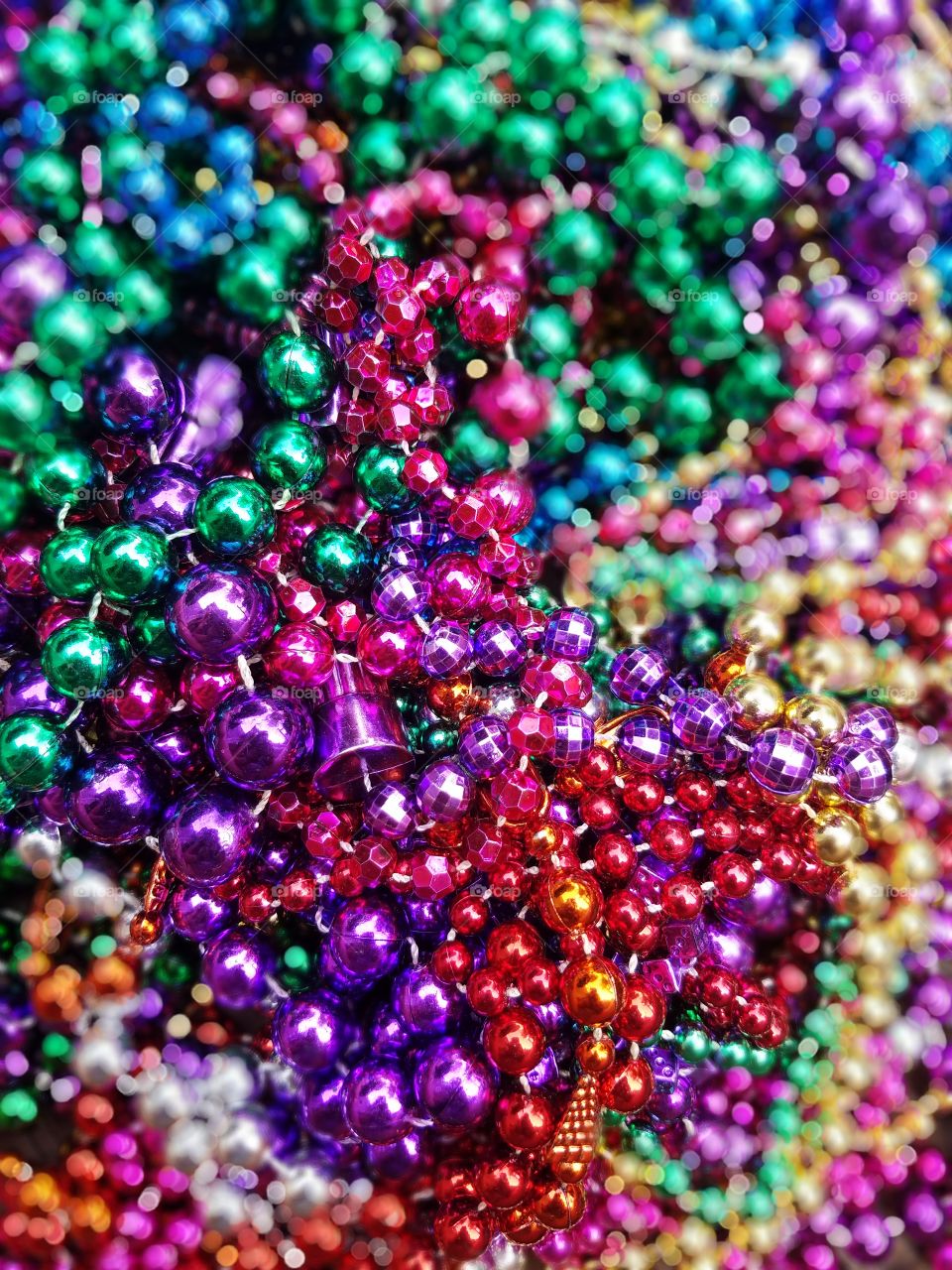mardi-gras beads