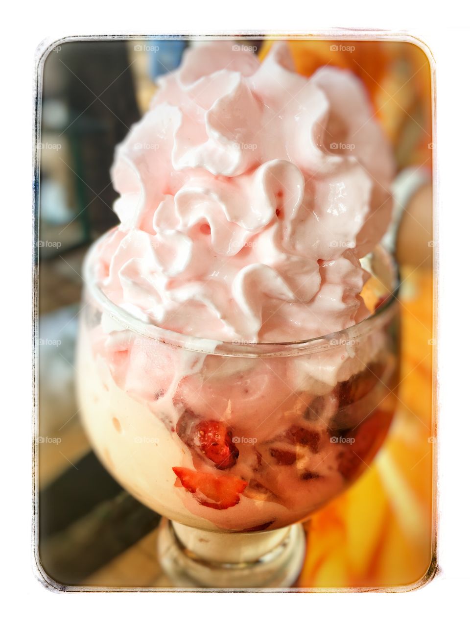 Strawberry with cream