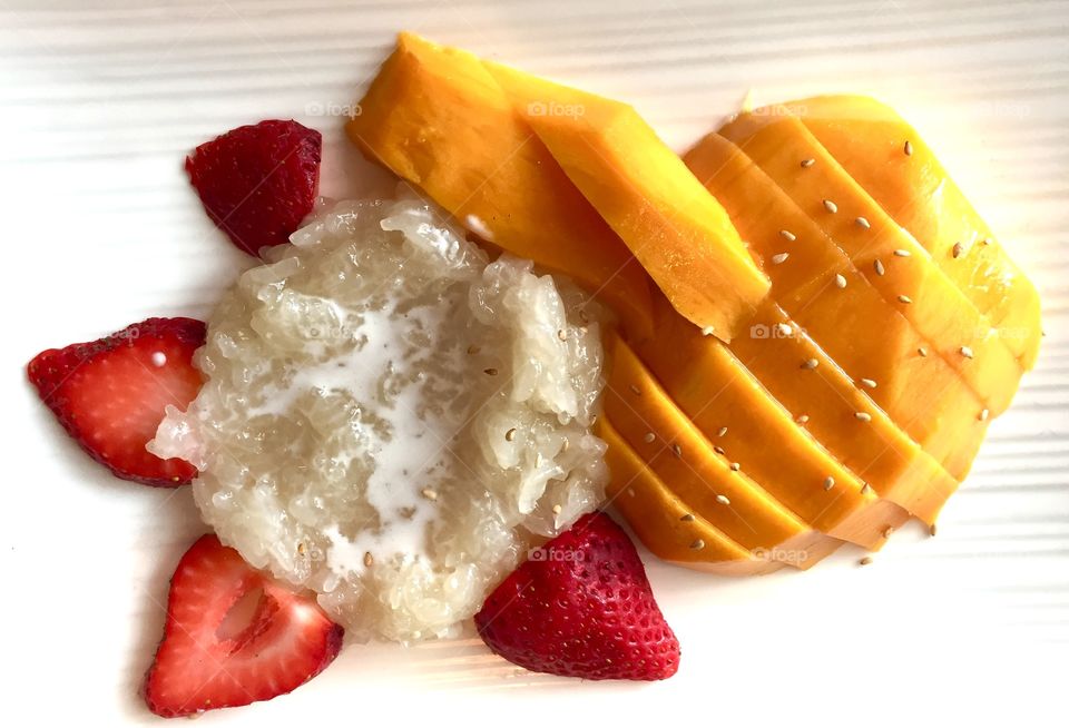 Japanese Rice Pudding with Mango and Strawberries