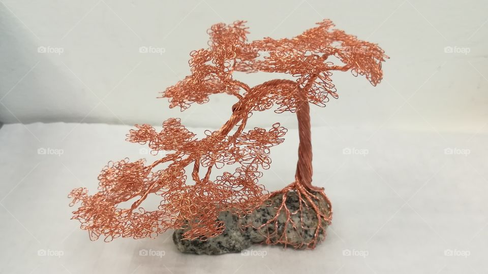 Wire tree made from copper
