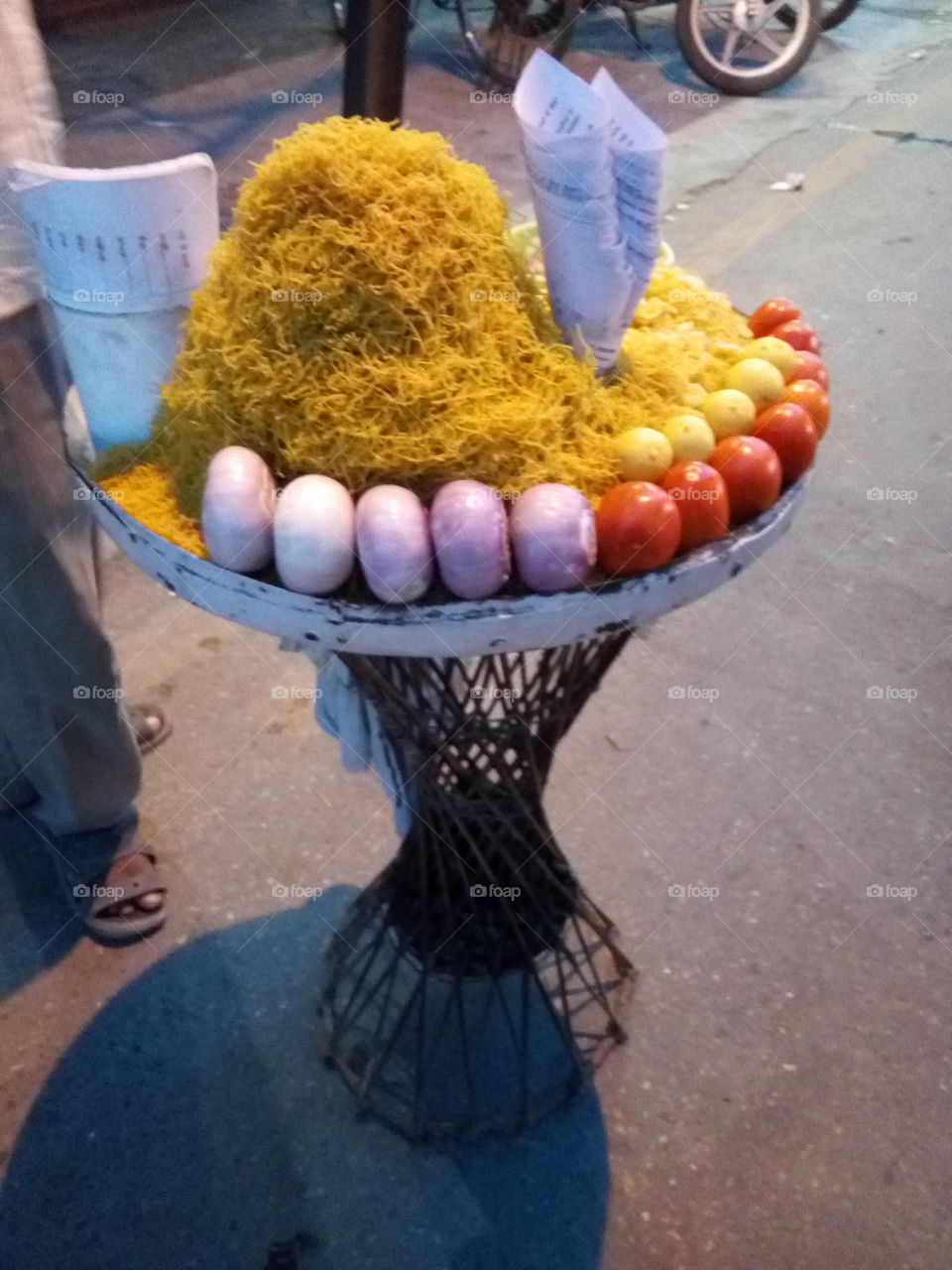 people in small business- a small shop of Bhelpuri.