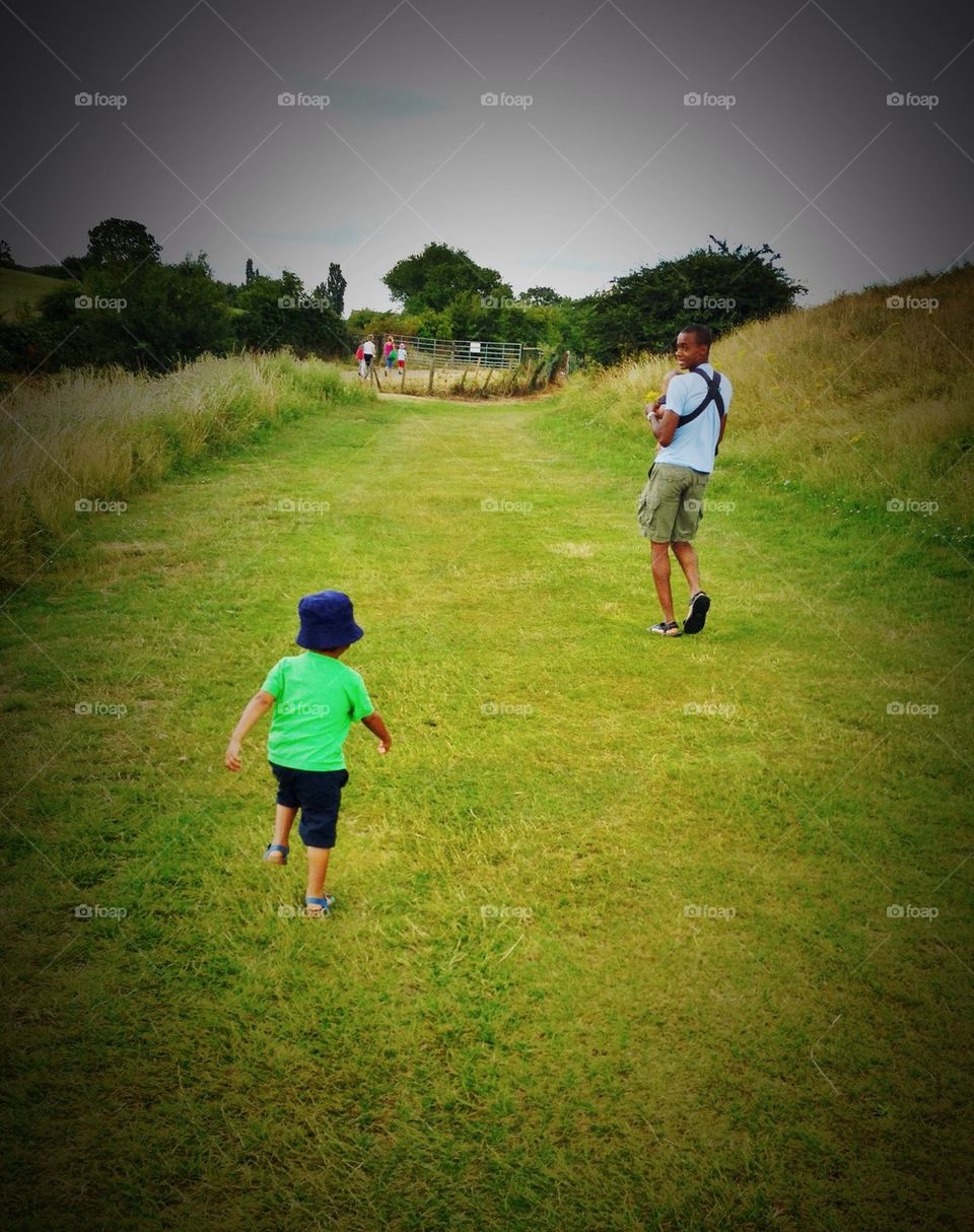 grass child fun playing by hannahdagogo