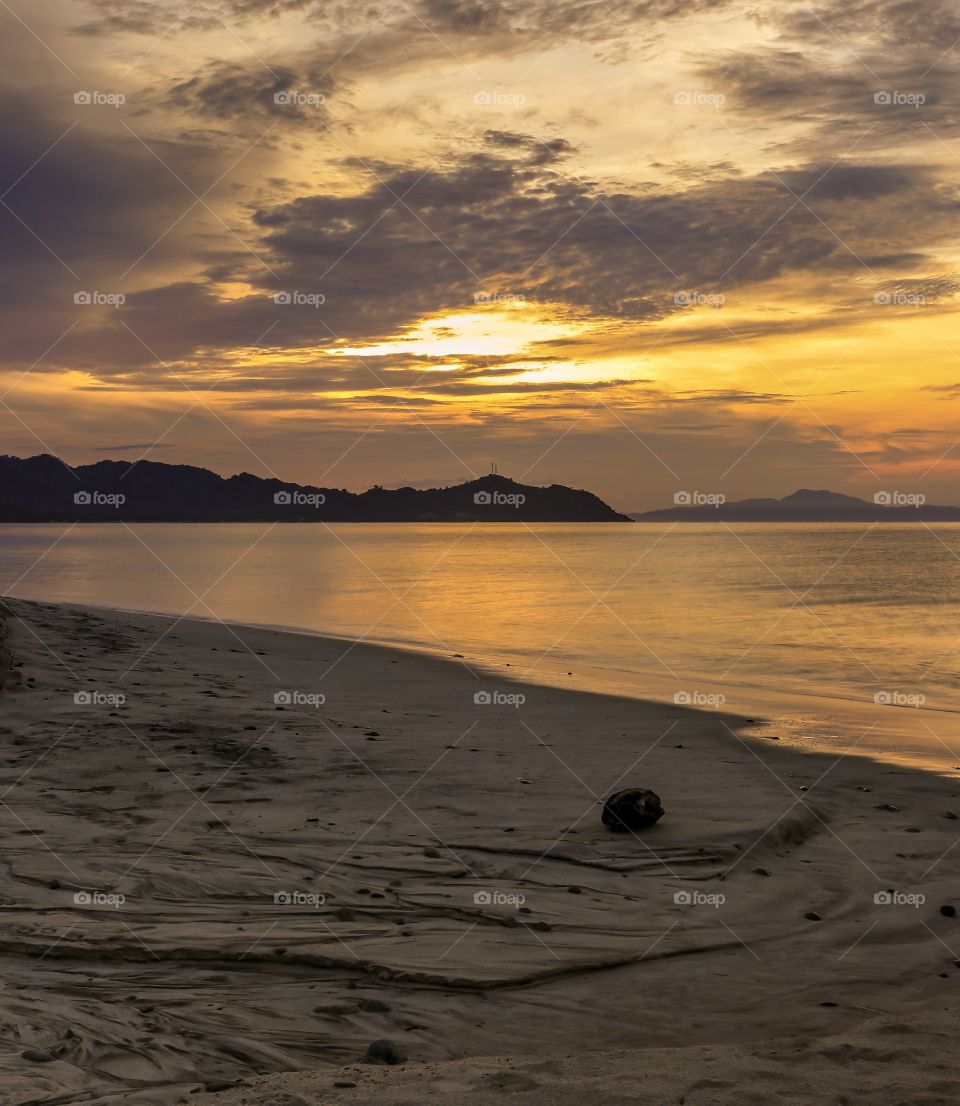 Sunrise Dawn at Dinadiawan Beach, Dipaculao
