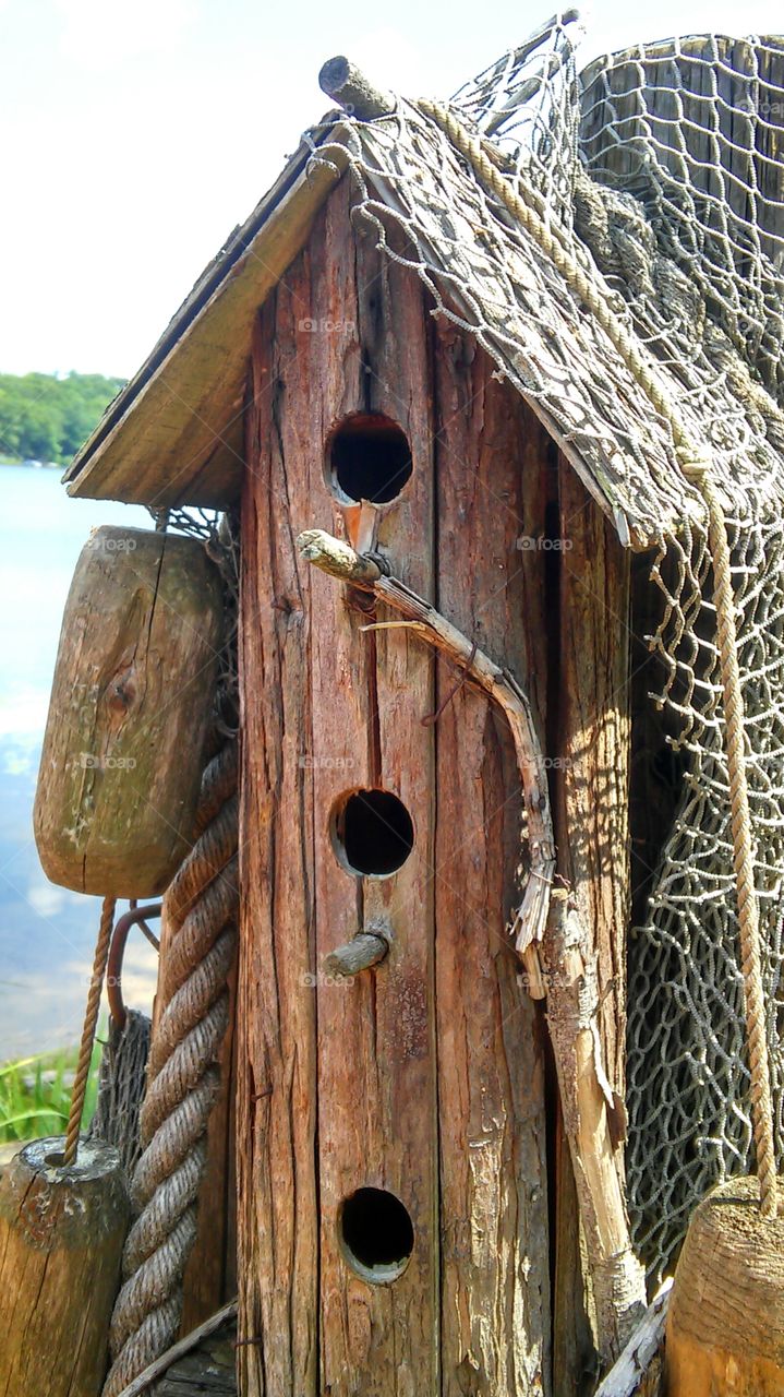 Lake birdhouse