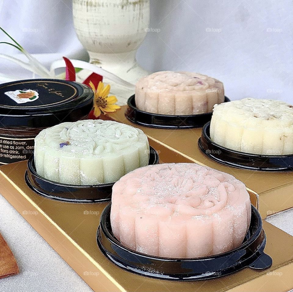 Homemade Snowskin mooncake infused with florals, for Mid Autumn festival. Comes in cherry blossom, rose, osmanthus & lavender flavours.